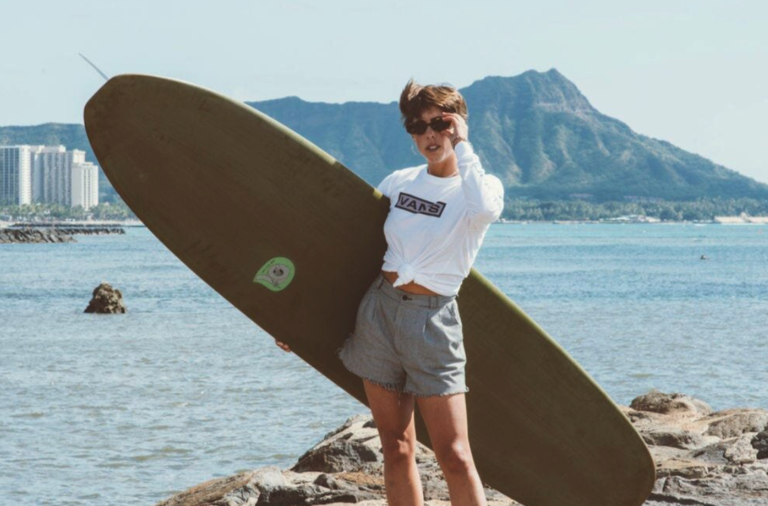 The Best Beachside Restaurants, According To These Professional Female Surfers