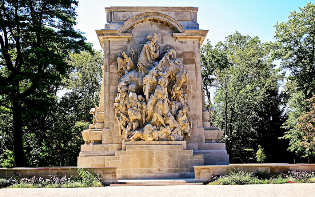The monument at Princeton Battlefield State Park. 