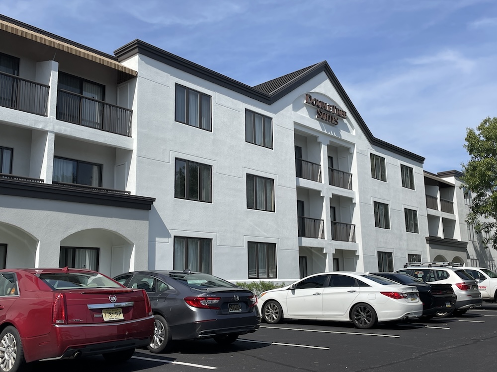 The Doubletree suites hotels in Mount Laurel with views of the rooms and balconies. 